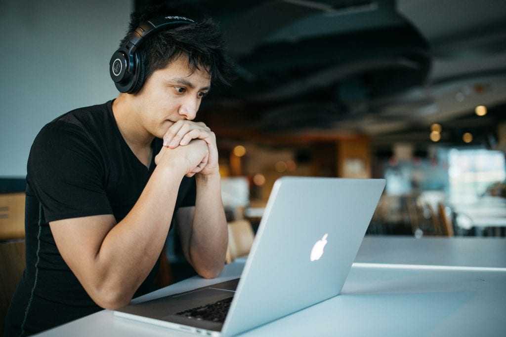 IH Budapest online DELE nyelvtanfolyam
